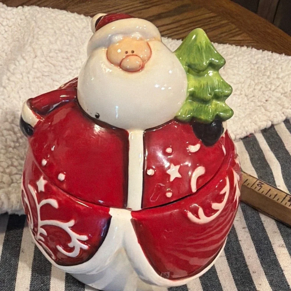 Santa Claus Ceramic Cookie Jar Red White Christmas Holiday Treat Canister 9.5in